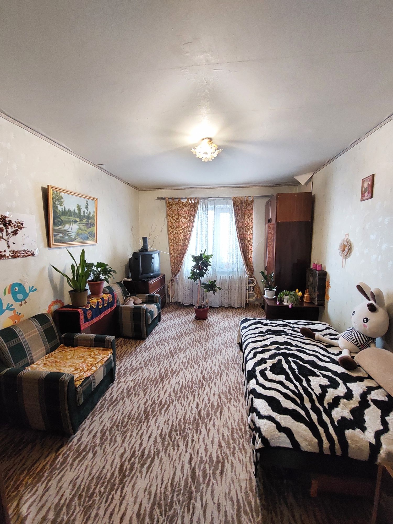 Продам 4 комн квартиру в Хортицком районе