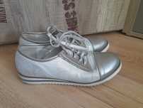Buty wiosenne damskie 38