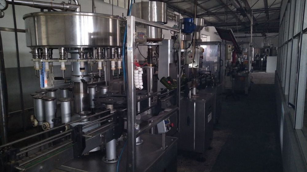 Linha de enchimento de enchimento de vinho semi automática