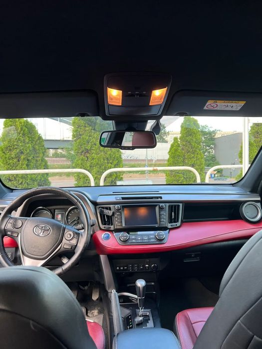 Toyota RAV4 Toyota RAV4 Hybrid 2017 – wersja Selection, automat, skóra, gwarancja
