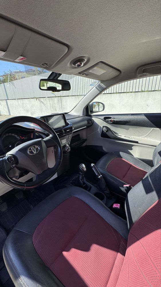 Toyota iQ 1.4 D-4D (Facelift & Full Extras)
