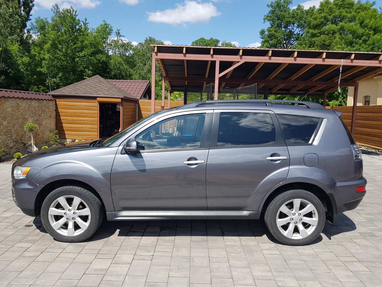 Mitsubishi Outlander ХL 2011