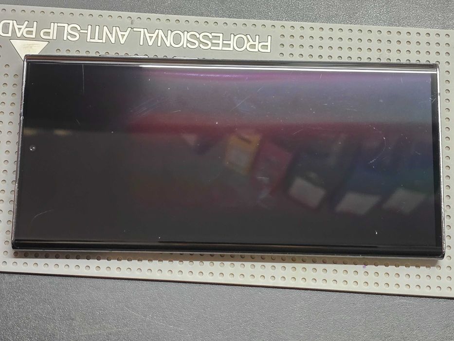 Używany - Samsung Galaxy S22 Ultra 128GB Czarny - GSM Baranowo