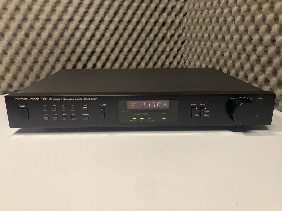 Tuner Harman Kardon TU911A