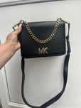 Michael kors mk mott torebka czarna zloty napis logo kopertowka