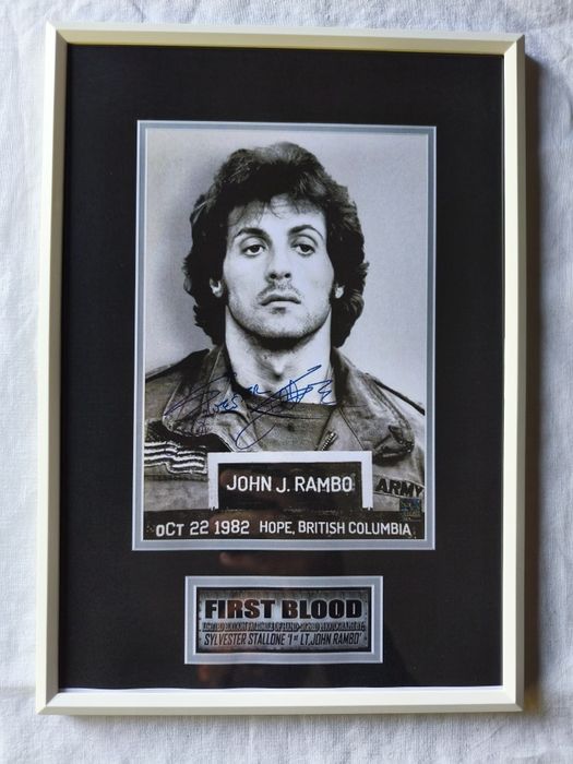 Moldura Filme Rambo First Blood com Autógrafo (A4)