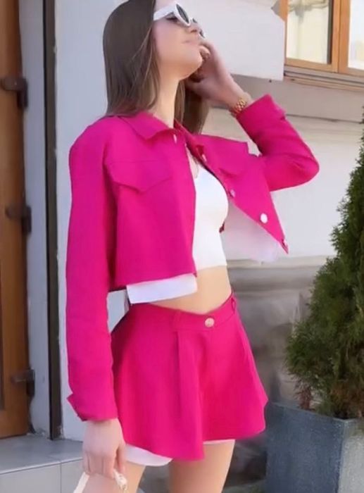 Мега крутой костюм с юбкой шортами р.М