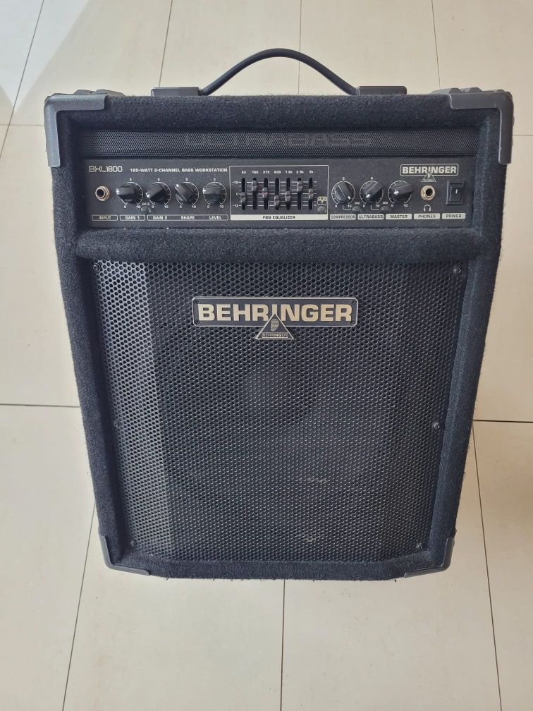 Amplificador para baixo