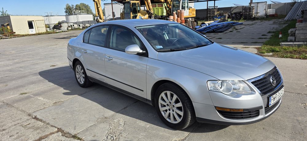 VW Passat sedan 2009r 2.0 diesel