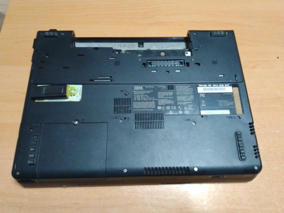 Portatil Lenovo Thinkpad Z60m para peças