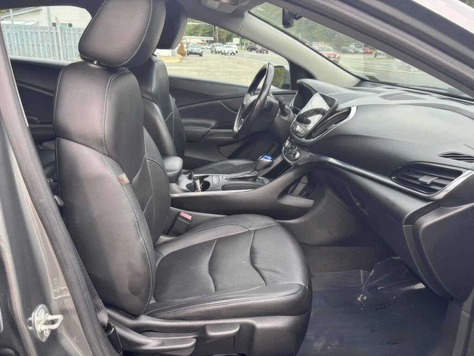 Chevrolet Volt Premier      2016