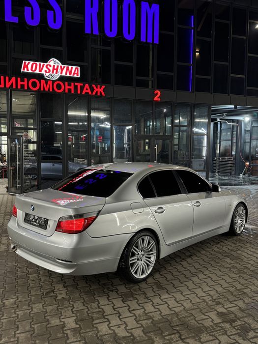 BMW E60 530D Нерозмитнена