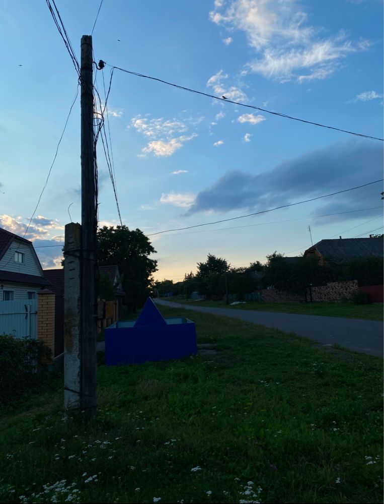 Земельна ділянка (ідеальна під забудову)