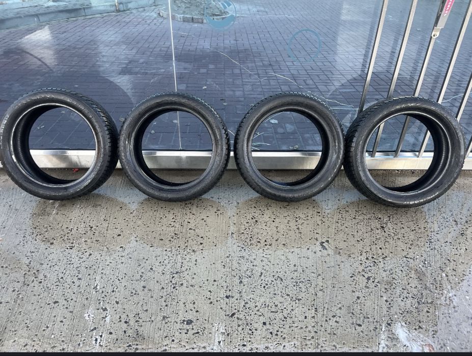 Зимові шини Nokian R17