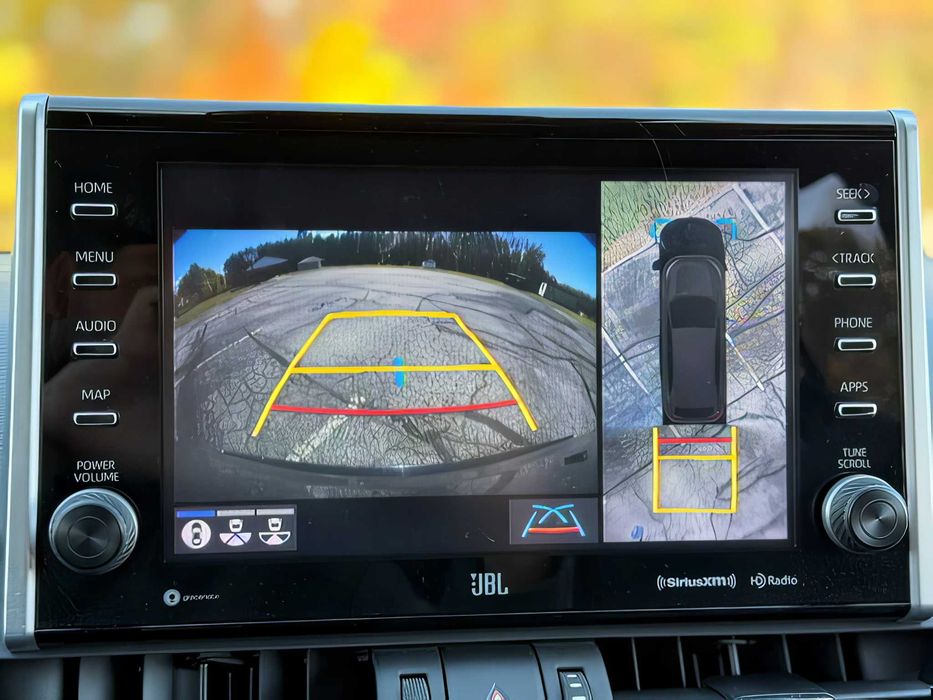 Toyota RAV4      2022