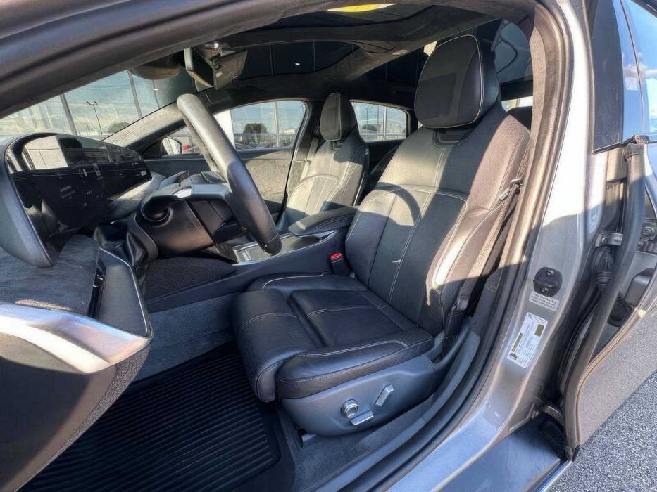 Lucid Air Grand Touring      2022