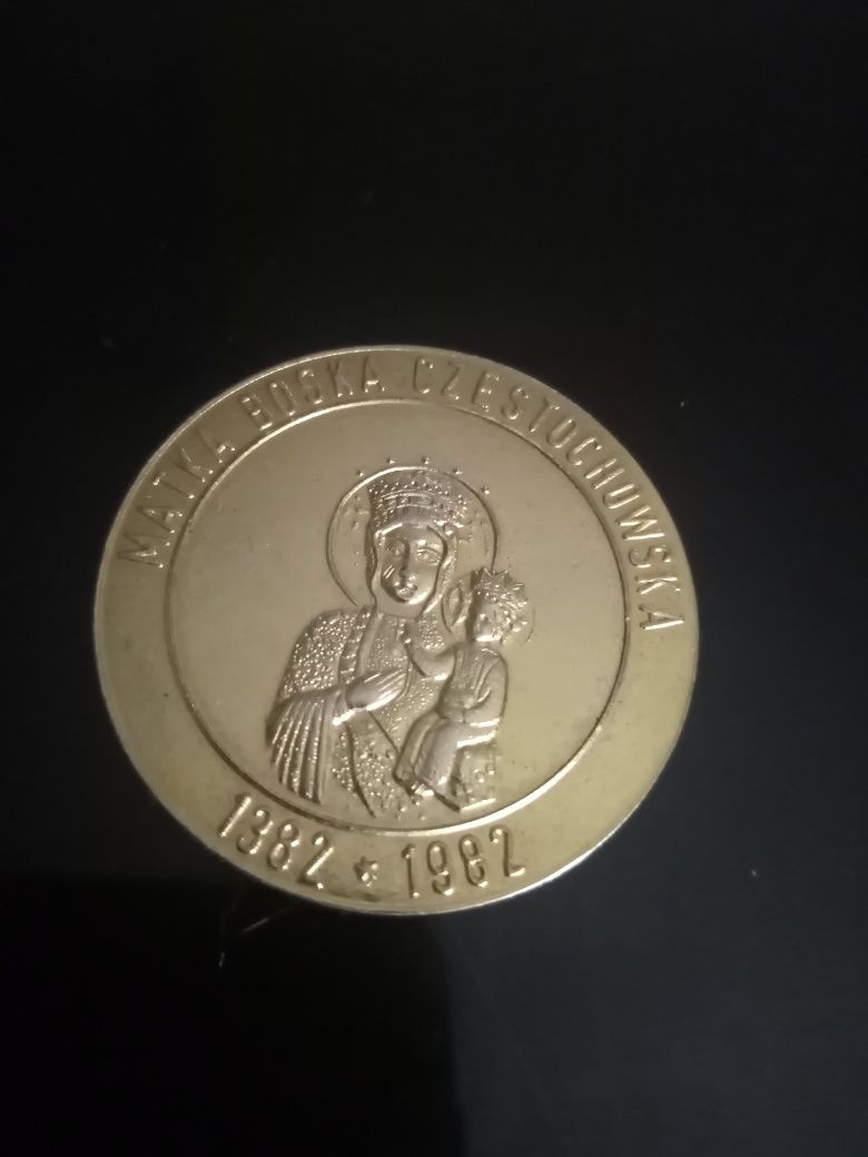 Dewocjonalia! Złocony Medal Pamiątkowy z czasów PRLu.