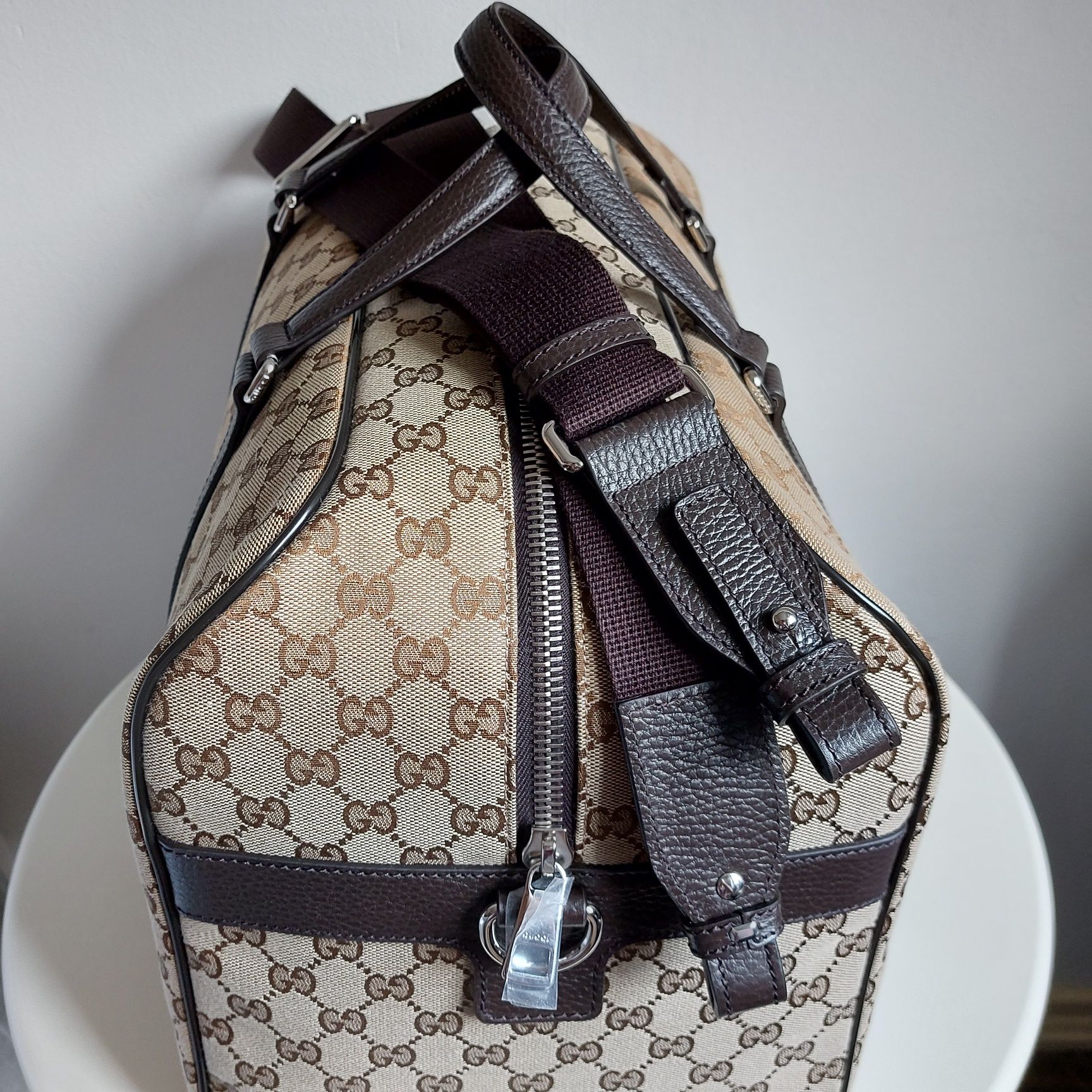 Gucci mala viagem Joy Duffle GG Supreme nova