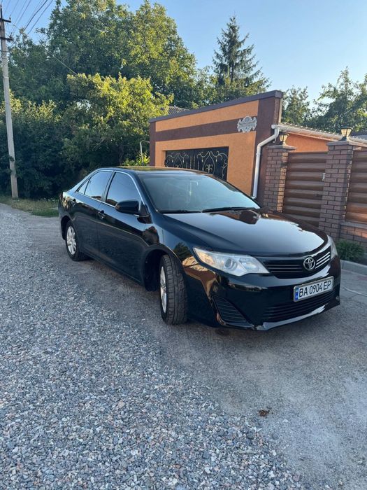 Продам  або обміняю Toyota Camry 50 USA