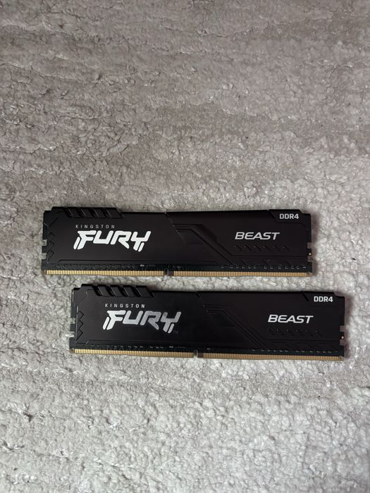 ddr4 Kingston Fury (16)g 2 плашки по 8g
