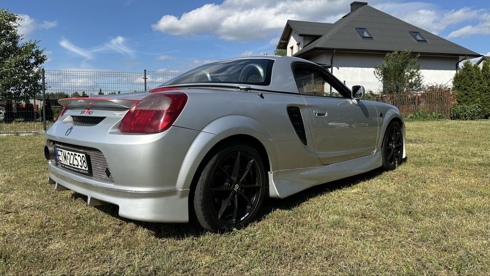 Toyota mr2 hard top