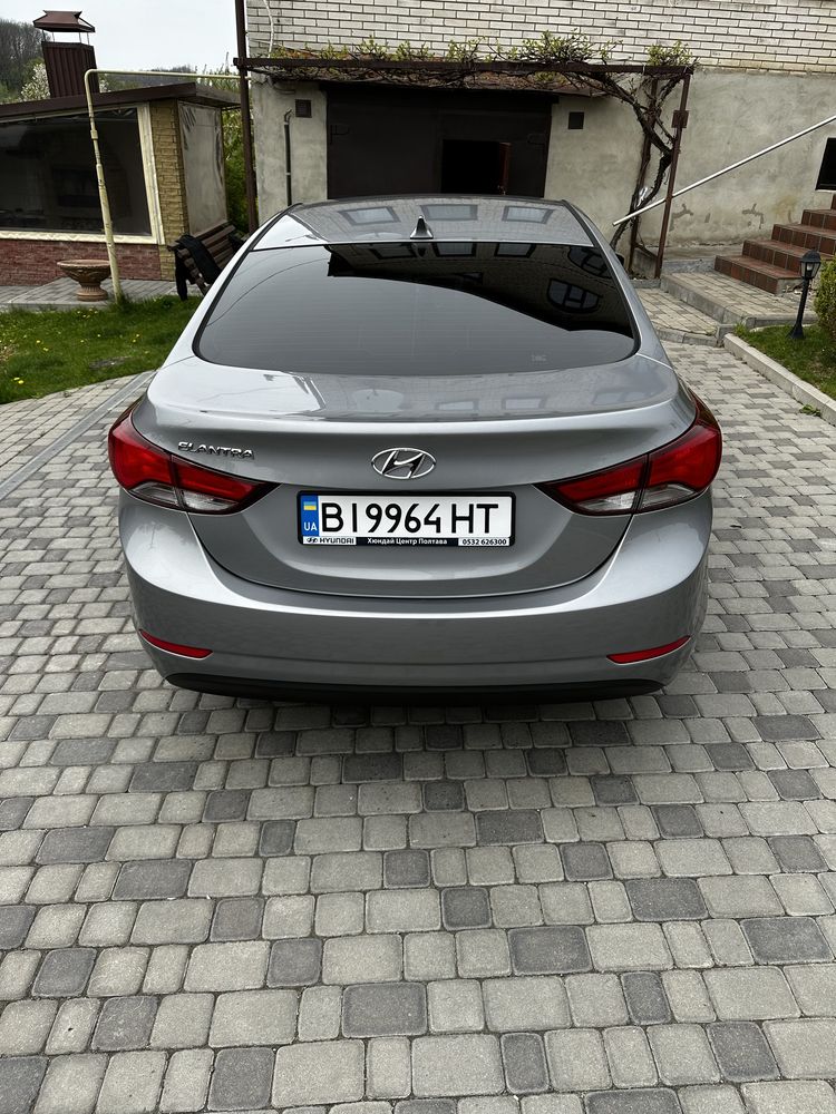 Hyundai elantra 2014