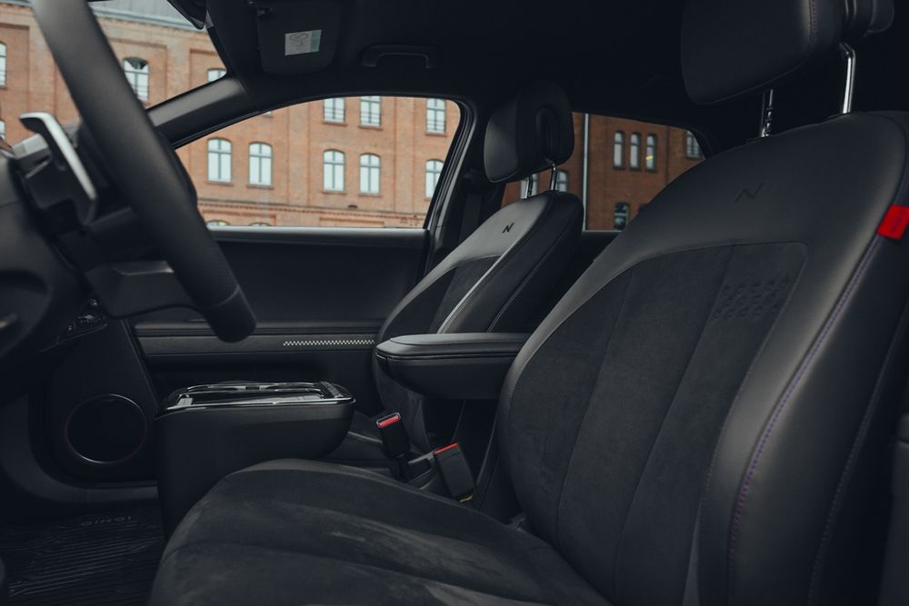 Ślubny SUV Hyundai Ioniq 5 N Line – auto elektryczne z kierowcą | Trój