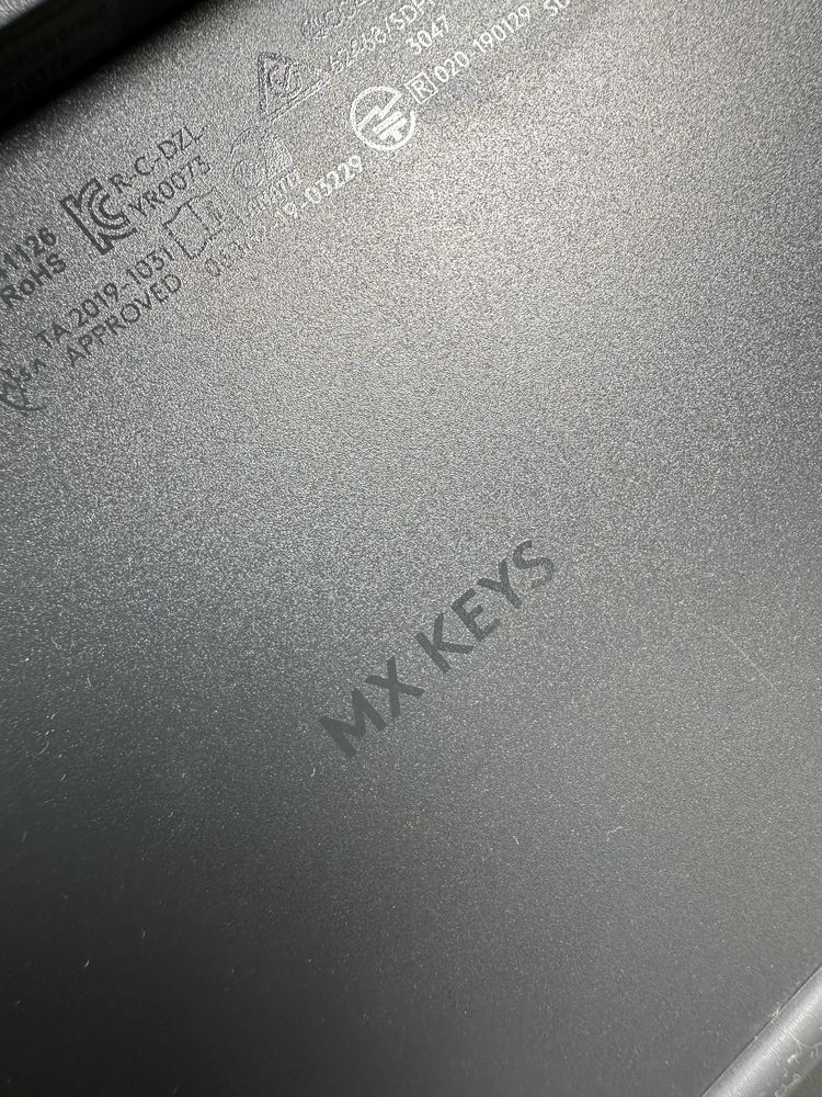 Logitech Mx Keys Excelente Teclado Sem fio Wireless