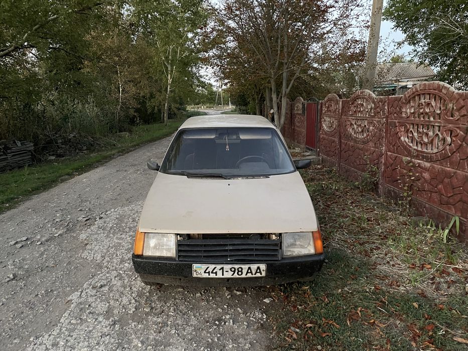 Заз 1102,таврия.