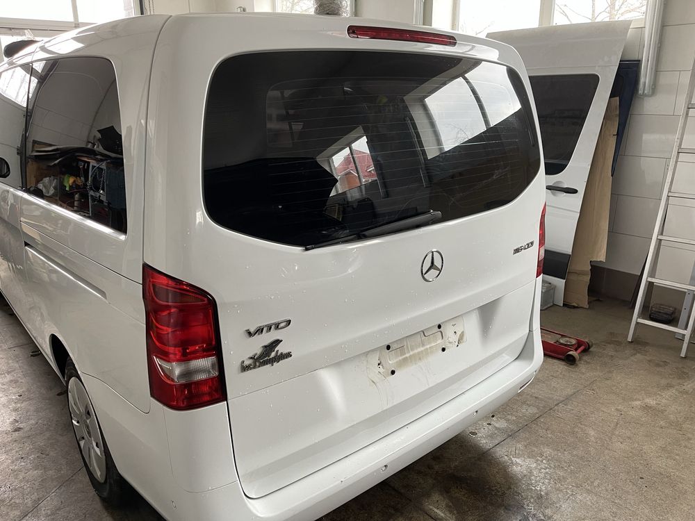 Ляда кришка багажника Mercedes Vito W447 V-class