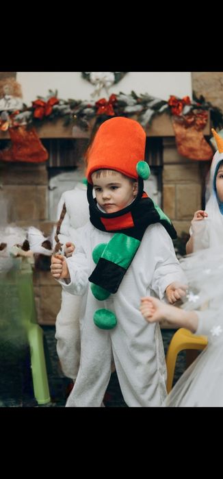 Орендна костюма сніговика