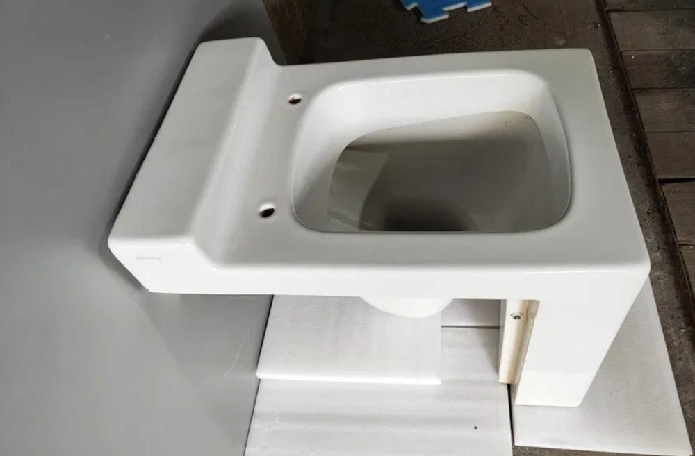 Art Ceram La fontana WC