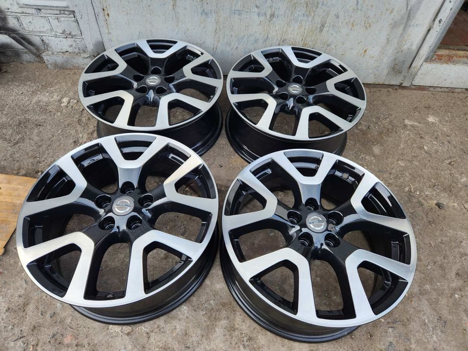 502*Продам ориг диски Nissan Infiniti R18 5x114 Murano QX60 Rogue X-tr