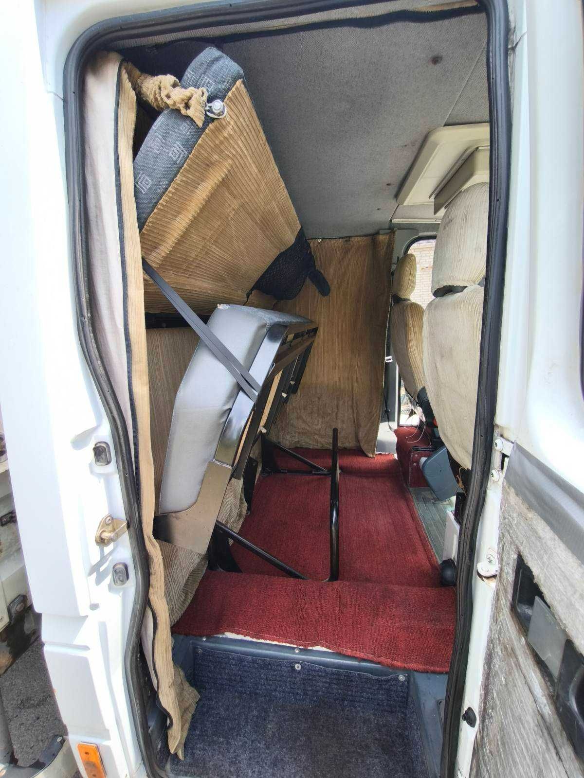 Mercedes - Benz Sprinter 313 CDI дабл - кабина