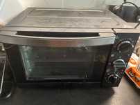 Mini piekarnik SilverCrest – 1200 W – w pełni sprawny