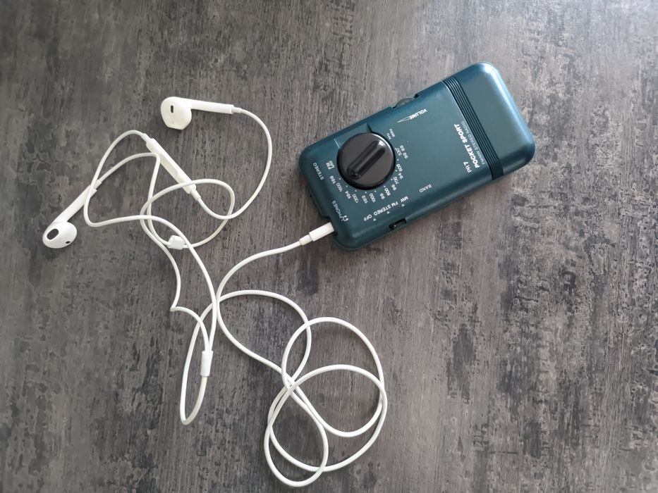 Карманное радио радиоприемник PR7 pocket radio Apple наушники