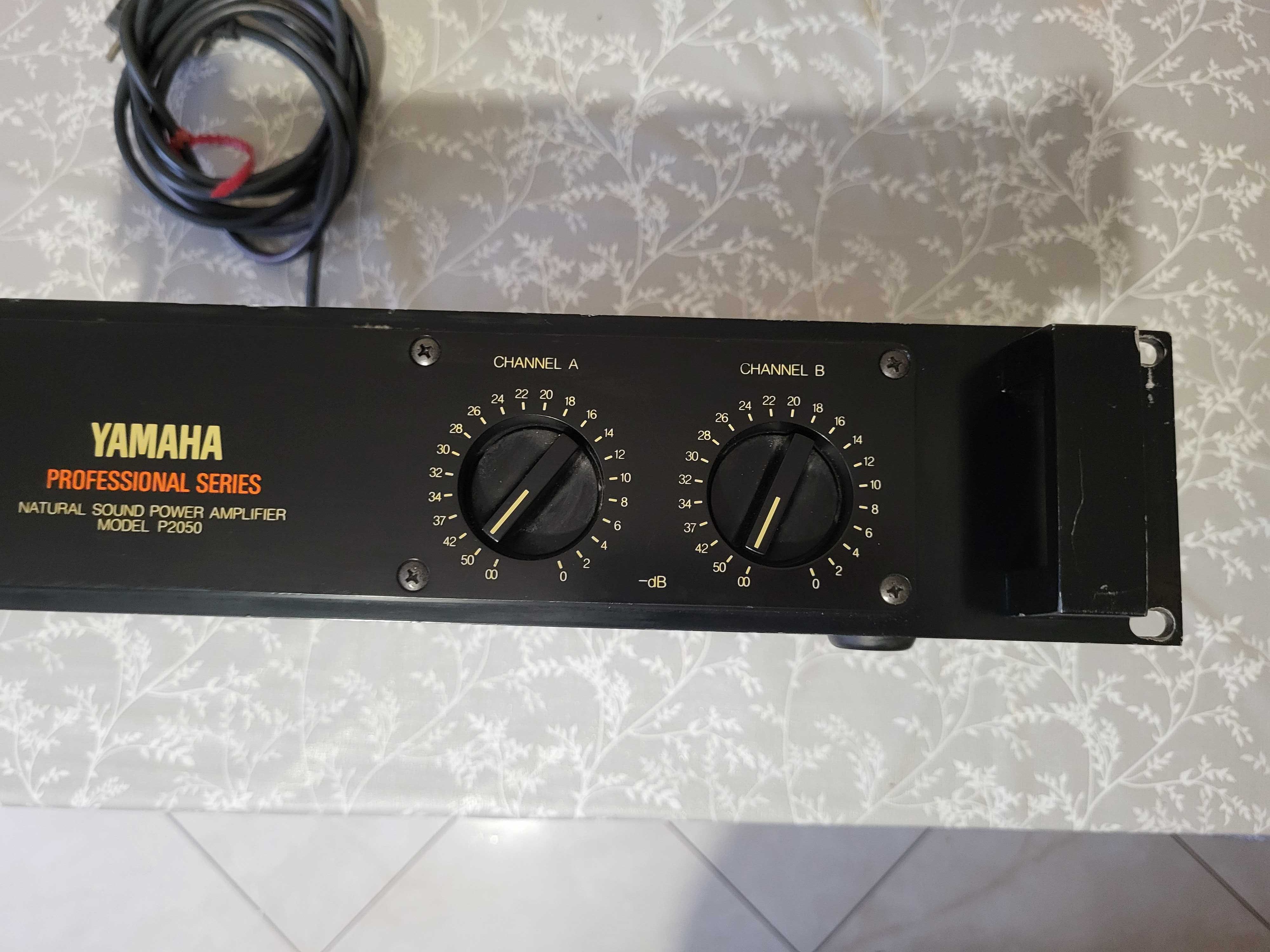 Końcówka mocy YAMAHA P2050 Professional Series Natural Sound Power