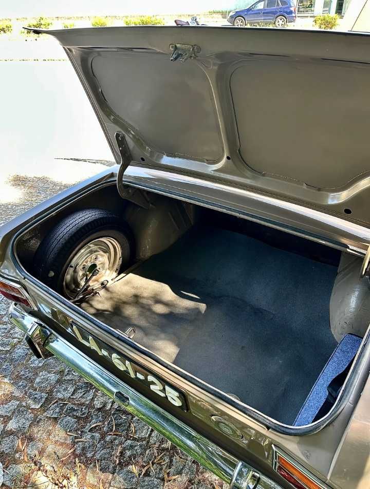 Ford cortina  completa restauração