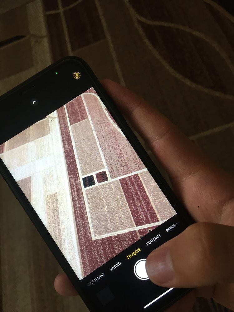 IPhone XR black 77%