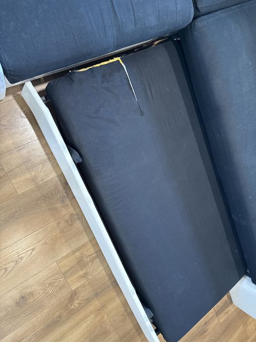 Kanapa narożna z funkcją spania