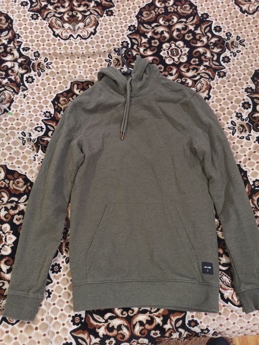Худі розміру xs хакі