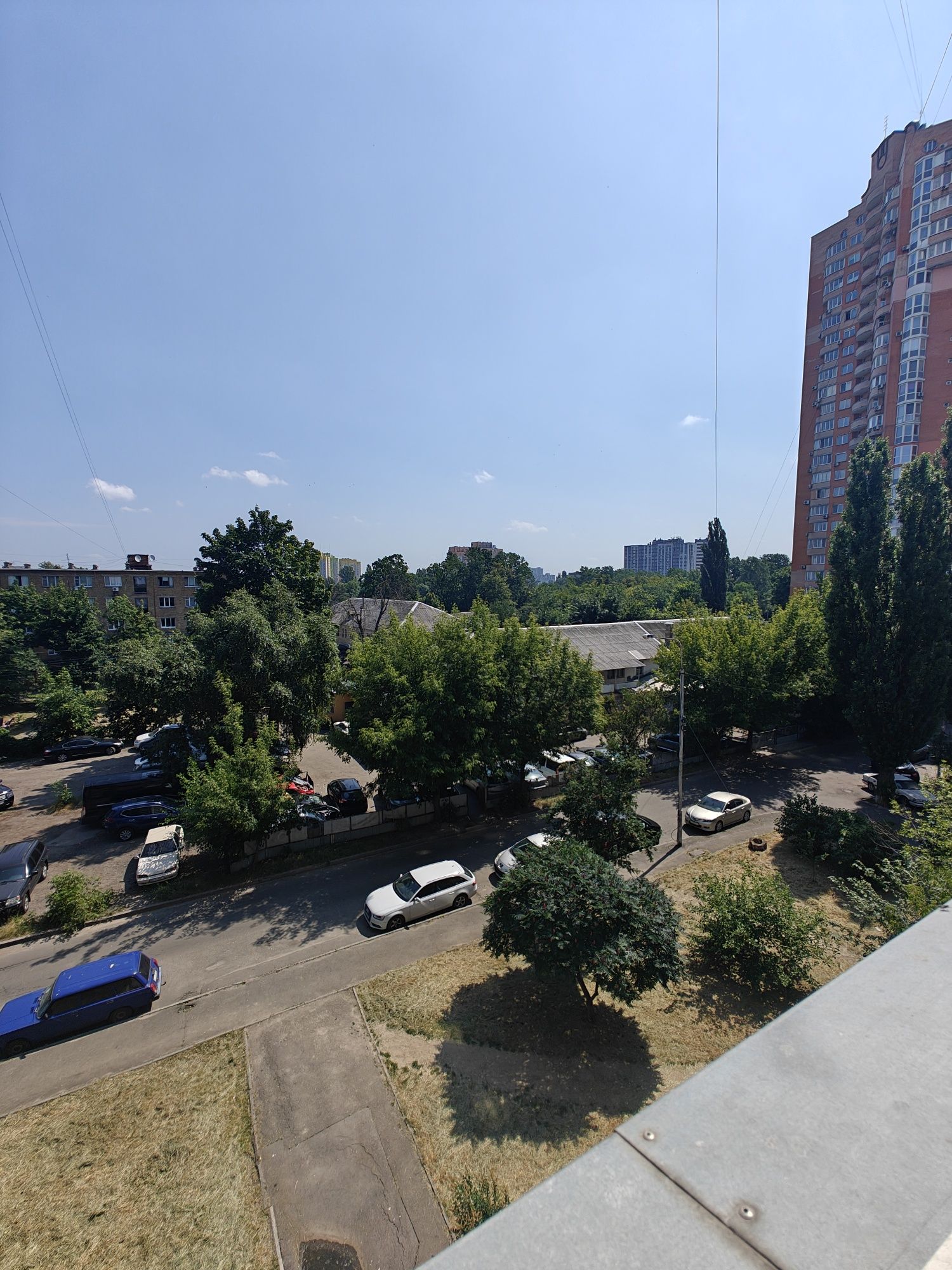 Здам в оренду 2к квартиру на Стешенків 3. Строкача.