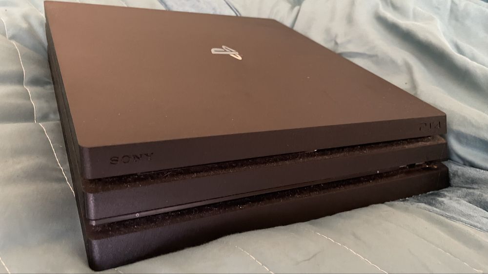 Playstation 4 PRO 4k 1TB
