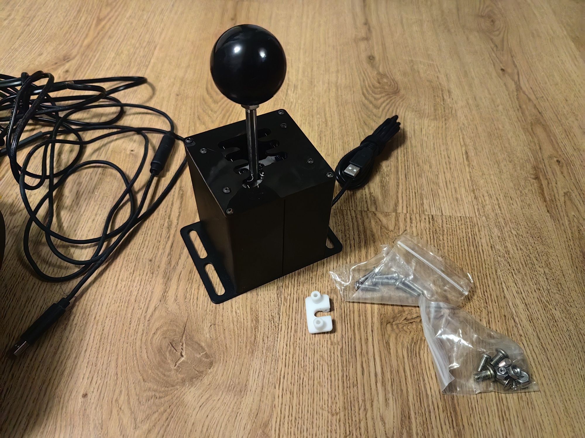 Kierownica Thrustmaster TX Leather edition, brake mod, shifter PC/Xbox