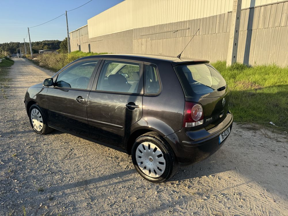 Vw Polo 1.2 i confortline 5 Portas