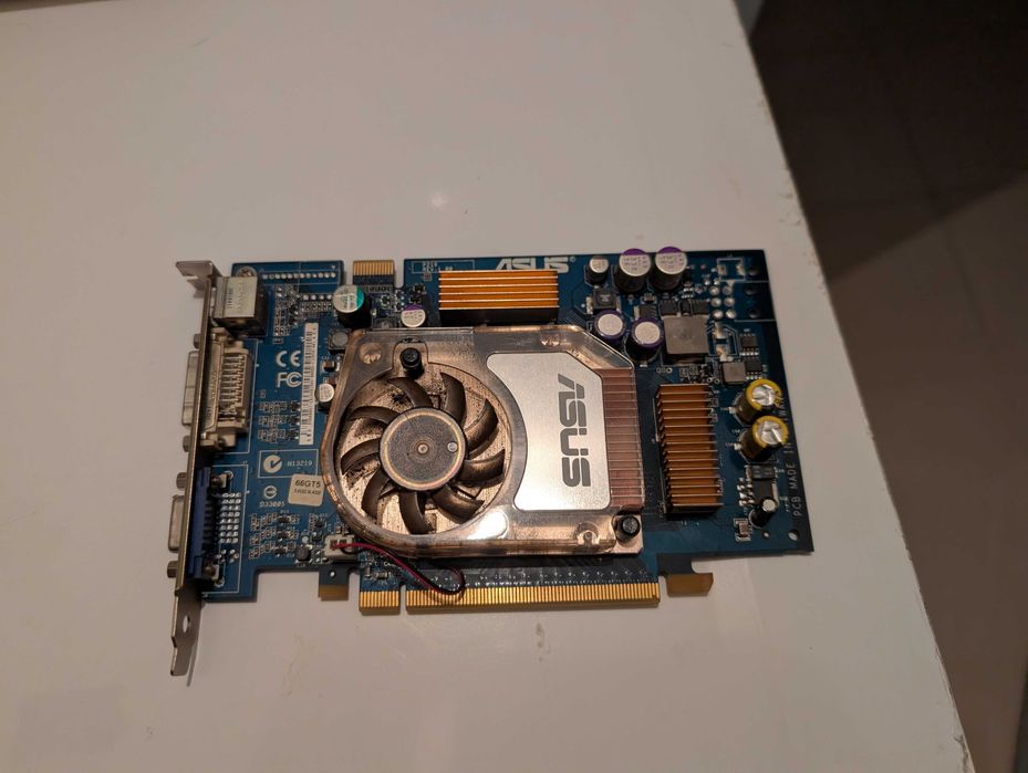 Placa Gráfica ASUS EN6600GT – PCI-E 128MB