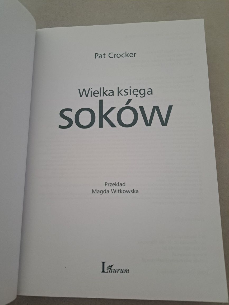 Wielka księga soków Pat Crocker