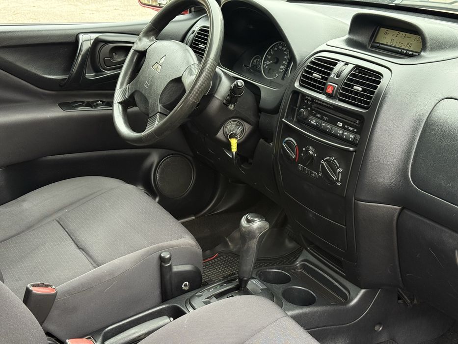 Mitsubishi Space Star 2005 АВТОМАТ