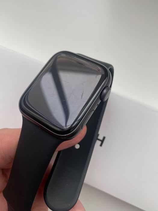 Apple Watch SE 2020 44 mm