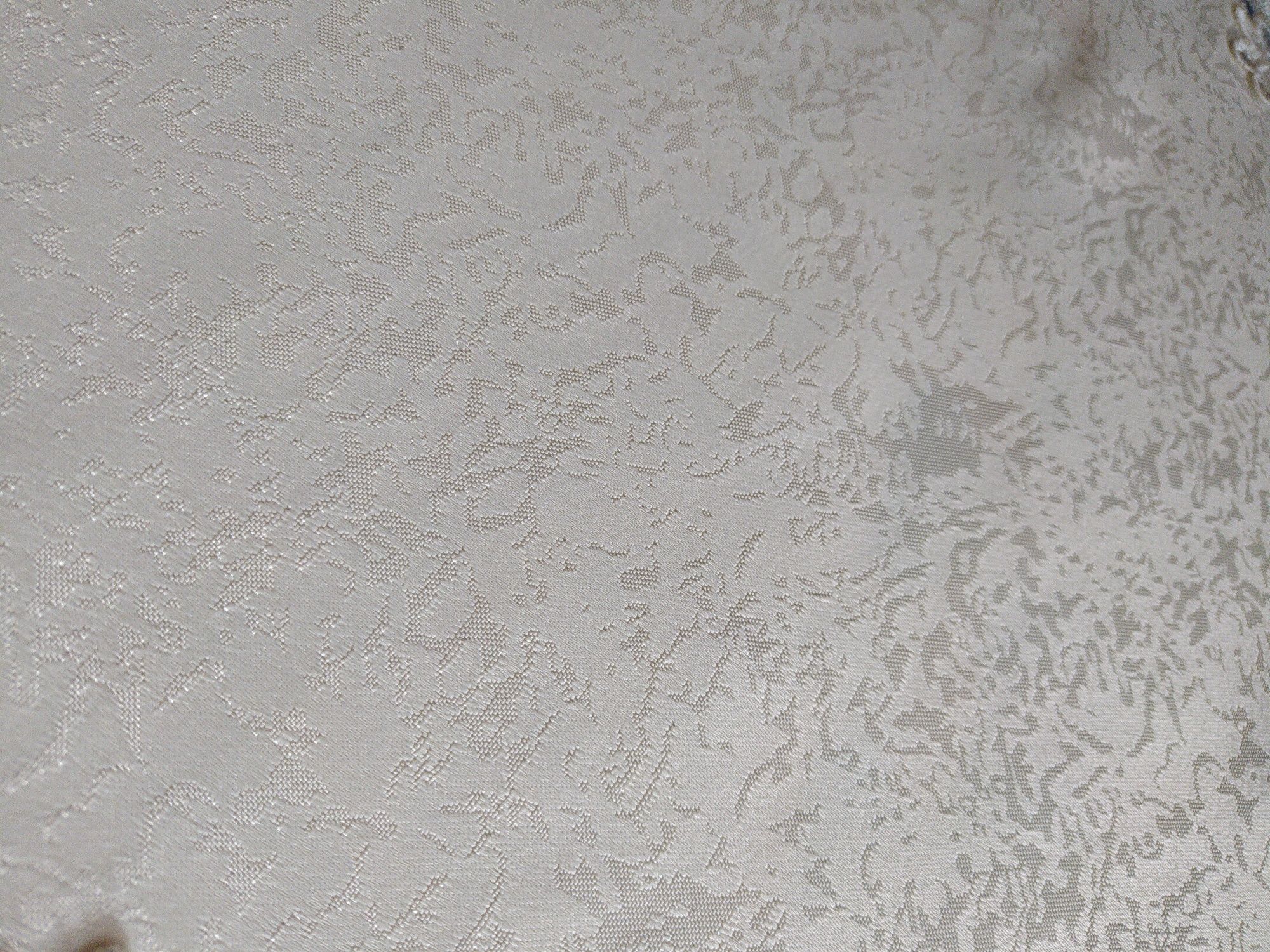 Obrus - bieżnik zakończony gipiurą 118x58